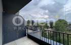 Apartament de 3 camere cu terasă generoasă, în complex nou. - 1