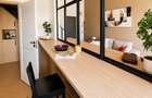 Apartament pe două niveluri cu supantă, mobilier la comandă și loc de parcare