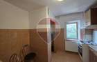 Apartament 4 camere decomandat etaj 2 centrala în zona Confectii