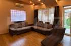 Casa de vanzare cu 5 camere, 298 mp, Cartierul Rogerius - 1