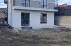 Casă de vânzare în Dezmir locație liniștită, compartimentare practică - 2