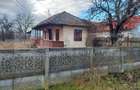 Casă + teren 2000 mp, Vulcana Pandele, utilități complete - 1