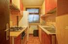 Casă / Vilă cu 12 camere de vânzare în zona Astra - 21