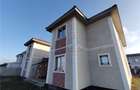 Duplex despartit prin garaj - personalizare interioara - toate utilitatile - asf - 2