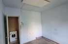 Proprietar vand apartament 3 camere etaj 1 semidecomandat zona Vlahuta 3 - 7