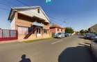 Casă cu teren de 1246 mp în Pârneava - 11