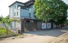 VILA Darza -350 mp utili \ 700 mp teren\ 6 camere\4 bai -278000 E negociabil - 1