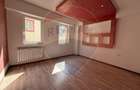De Vânzare Apartament cu 2 camere,53 mp,  etaj 1,  Bloc Nou- Rogerius - 10