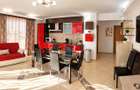 De Închiriat – Apartament 3 Camere | Piano Bar  | 2 Băi - 1