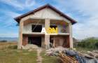 Casa la rosu,2100 mp teren,zona Micesti - 2