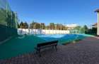 Vilă cocheta si spatioasa, teren de tenis si spatii verzi