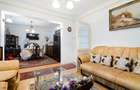 RECO Casa  cu 4 camere la 5 minute de centru (Olosig) -Oradea-curte si acces aut - 9