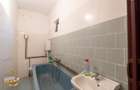FILM! De vanzare casa traditionala, cu dependinte si facilitati, in Bretcu, Cova - 9