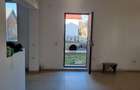 Proprietate generoasa- Casa cu 4 dormitoare si o curte mare - 8