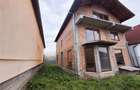Casa individuala 5 camere 2 bai pivnita 380mp teren in Cisnadie - 1