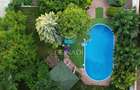 Exclusivitate / Iancu Nicolae-Pipera, vila cu piscina, langa padure