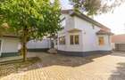 Vilă zona Podgoria, 140mp, 5 camere, 2 bai, garaj - 1