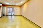 Inchiriez spatiu comercial pretabil servicii medicale/beauty/estetica - 2