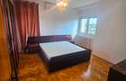 Ofer spre inchiriere apartament cu 3 camere - 12