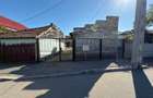 Casă renovabilă + teren, 51 mp, 277 mp, zonă 1 Mai - 1
