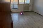 Inchiriere 3 camere - 4