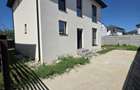 Vanzare Vila Individuala/Cristalului/5 camere id nr 54 - 1