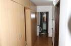 Decomandat cu 2 bai, modelul cel mai mare - 9