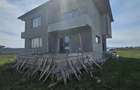 CASA P+ 1E  si  TEREN 500 MP DE VANZARE IN ANDRASESTI - 2