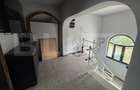 Casa de vanzare cu 6 camere, 374 mp, teren 719 mp,  strada Baritiu - 9