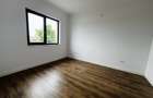 Duplex despărțit prin garaj, cu 5 camere - Zona Centrala - Dumbravita - 5