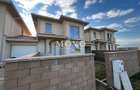Duplex 5 camere despartit prin garaj | Giroc