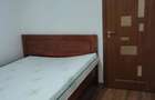 Apartament cu 3 camere, 2 bai, DECOMANDAT, zona Nicolina