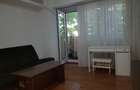 Titulesu, scoala 3, 3 camere decomandat, 80 MP,Loc parcare, etaj 1, 550 euro - 1