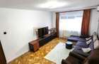 Apartament cu 3 camere in zona Lunei - 1
