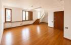 Triplex 7 camere DOROBANTI - 8