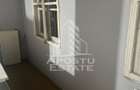Apartamentul cu 2 camere, balcon, parter inalt, zona Sagului - 6