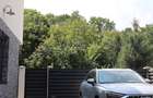 Închiriez casă lângă Pădurea Tunari — cartier privat, P+1, mobilată și utilată - 2