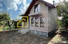 Casa la gri si teren 1070 mp, loc Dumbrava(Itesti), jud Bacau - 1