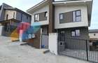 Unitate Duplex, 172 mp, Floresti