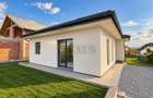 Casa Pe un Nivel - SU 90MP I Teren 490MP - la Intrare in Campenesti