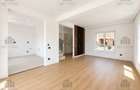 Casa Individuala de vanzare -  P+1E - 4 camere - 2 bai - 100m de Bd. 1 Mai - 8