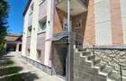 Vand casa duplex 6 camere, apartament independent și teren de 1.600 mp în Aradul - 1