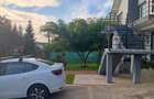 Dorobant VILA D+M+Pod  SU = 200mp  TEREN 1200mp amenajat (pot locui doua familii - 2