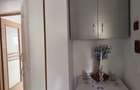 Apartament 3 camere,decomandat,parter+curte interioara, zona Progresu - 14