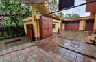 Apartament 3 camere la casa , zona Florilor