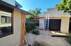 CASA 6 CAMERE CHITILA ,TEREN 590 MP, PANOURI 12 KW ,GARAJ - 4