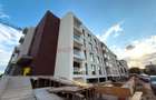 Ap 3 camere decomandat/ panouri/ 12 min Metrou 1 Dec Empire Residence - 14