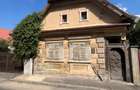 Casa istorica de vanzare in Scheii Brasovului - 1