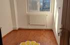 Se vinde un apartament cu 4 camere decomandat, situat în zona Port – Centru, - 3