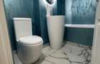 Etaj 2 - Alexandru - Bulevard -  3 camere decomandat - geam la baie - renovat - 3